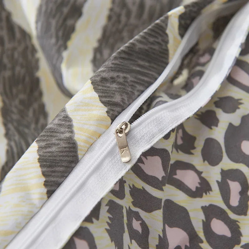 Black White Print Duvet Bed Set