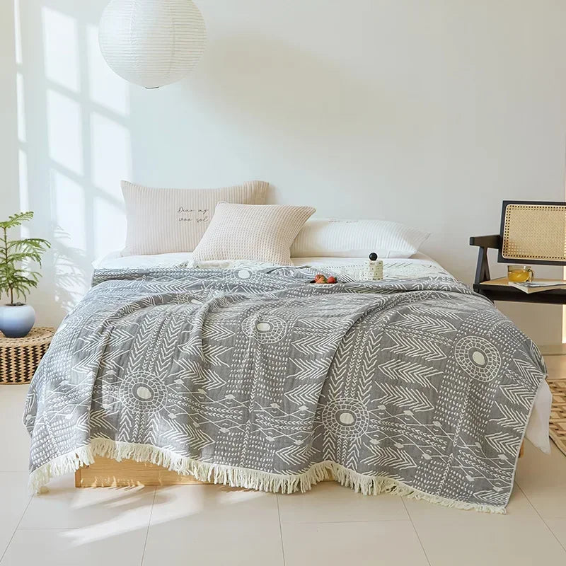 Nordic Bedspread with Tassels