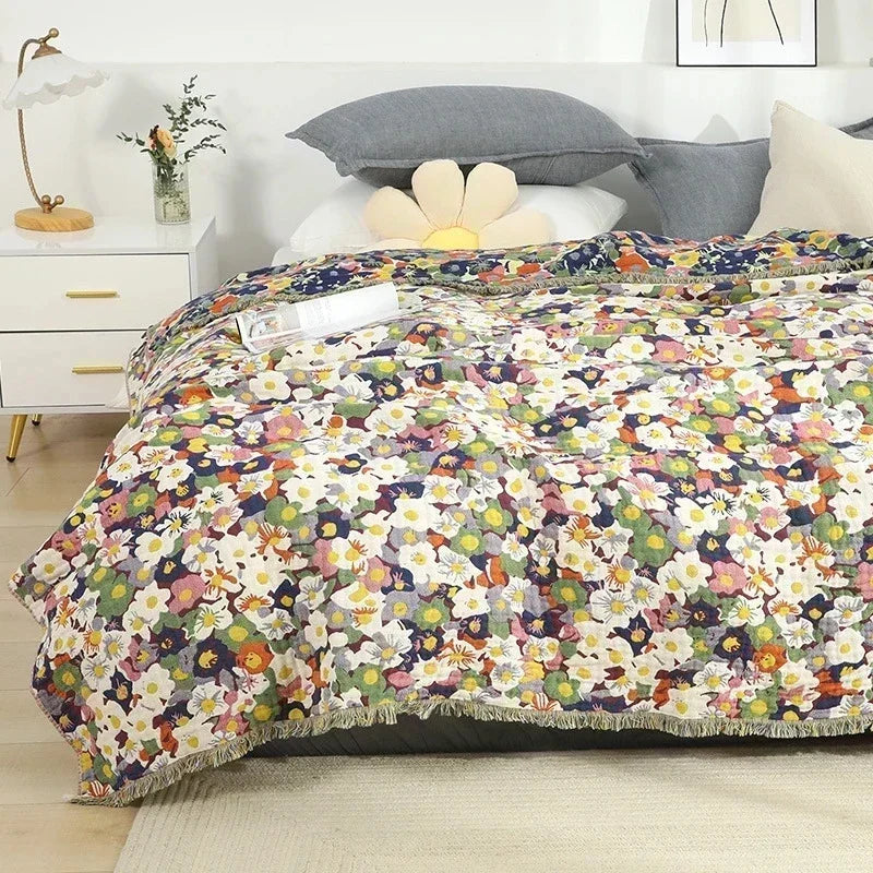Nordic Bedspread with Tassels