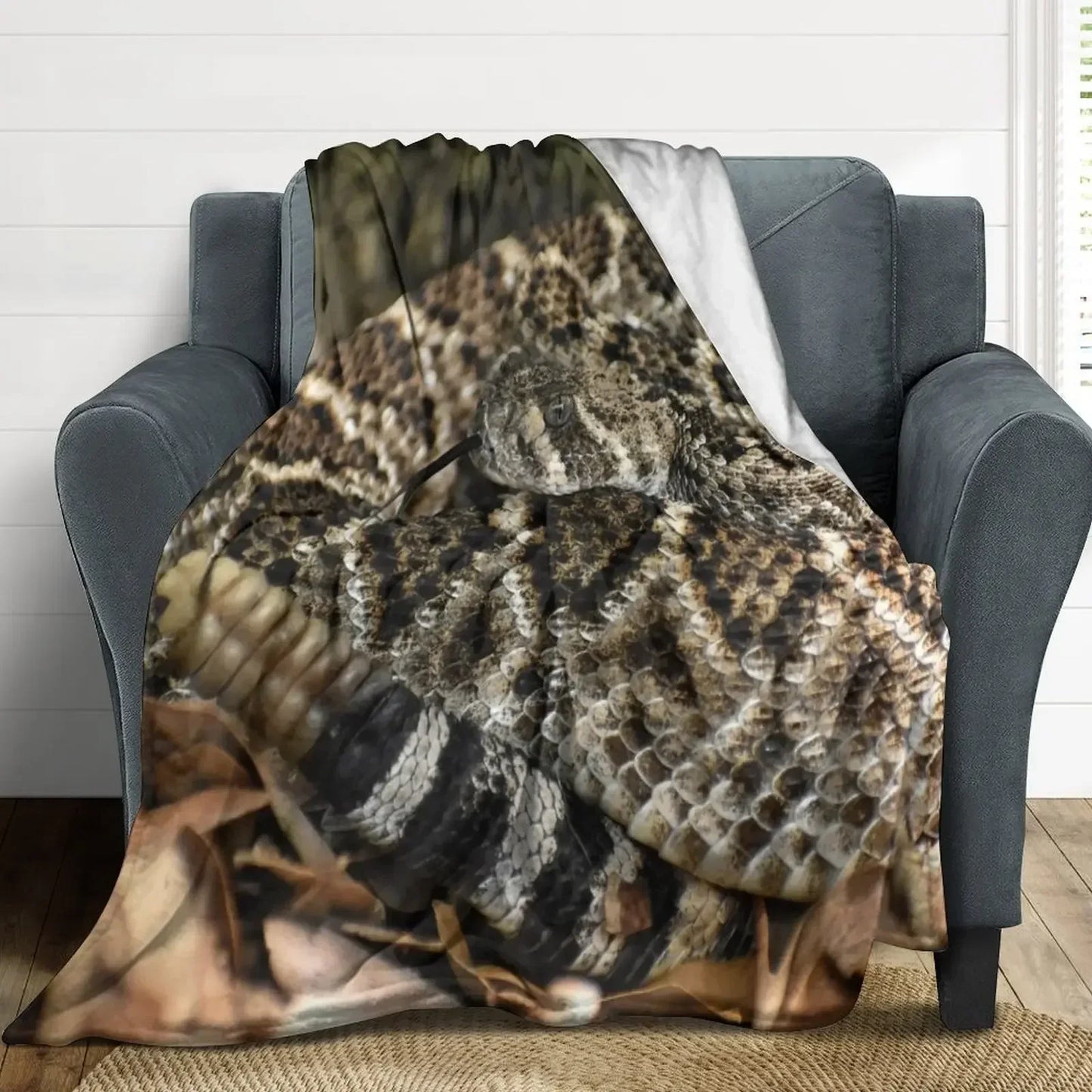 Western Diamondback Rattlesnake Throw Blanket