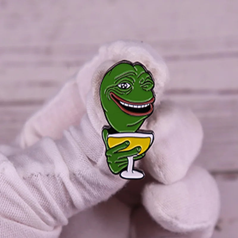 Funny Frog Pin/Keychain