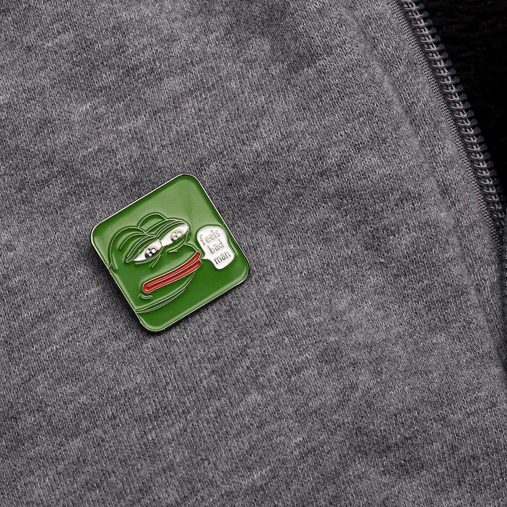 Funny Frog Pin/Keychain