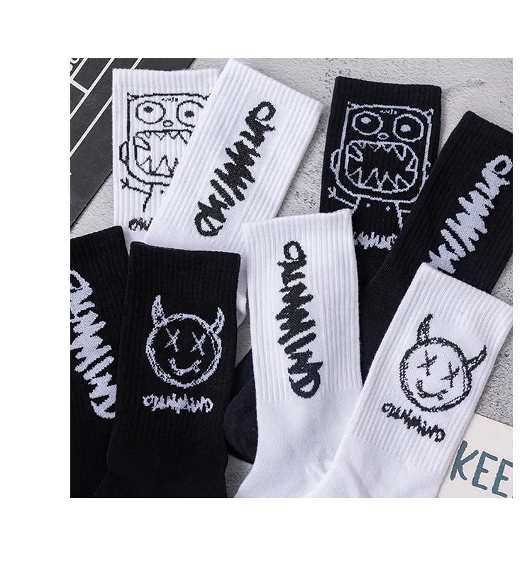 Black/White Graffiti Style Socks